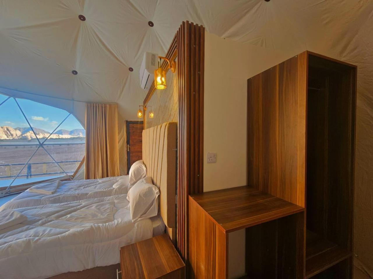 Sunrise Luxury Camp Hotel Вади Рум Екстериор снимка